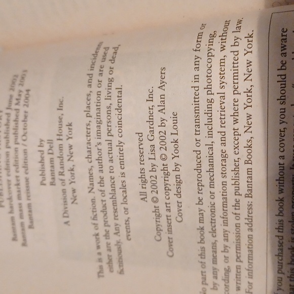 $4 Add-on "The Survivors Club" by Lisa Gardner - Paperback Novel - Picture 8 of 9